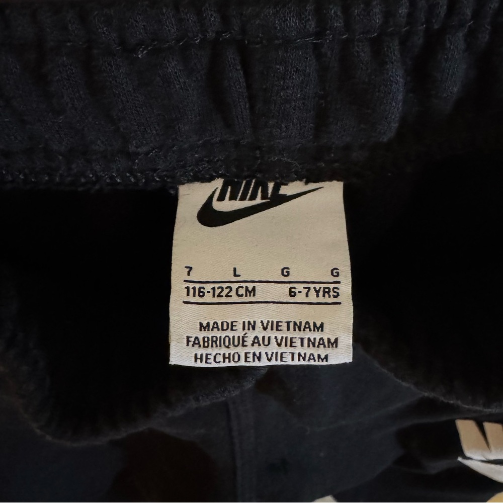 Nike Kids Black and White Logo Hoodie - Picture 6 of 6
